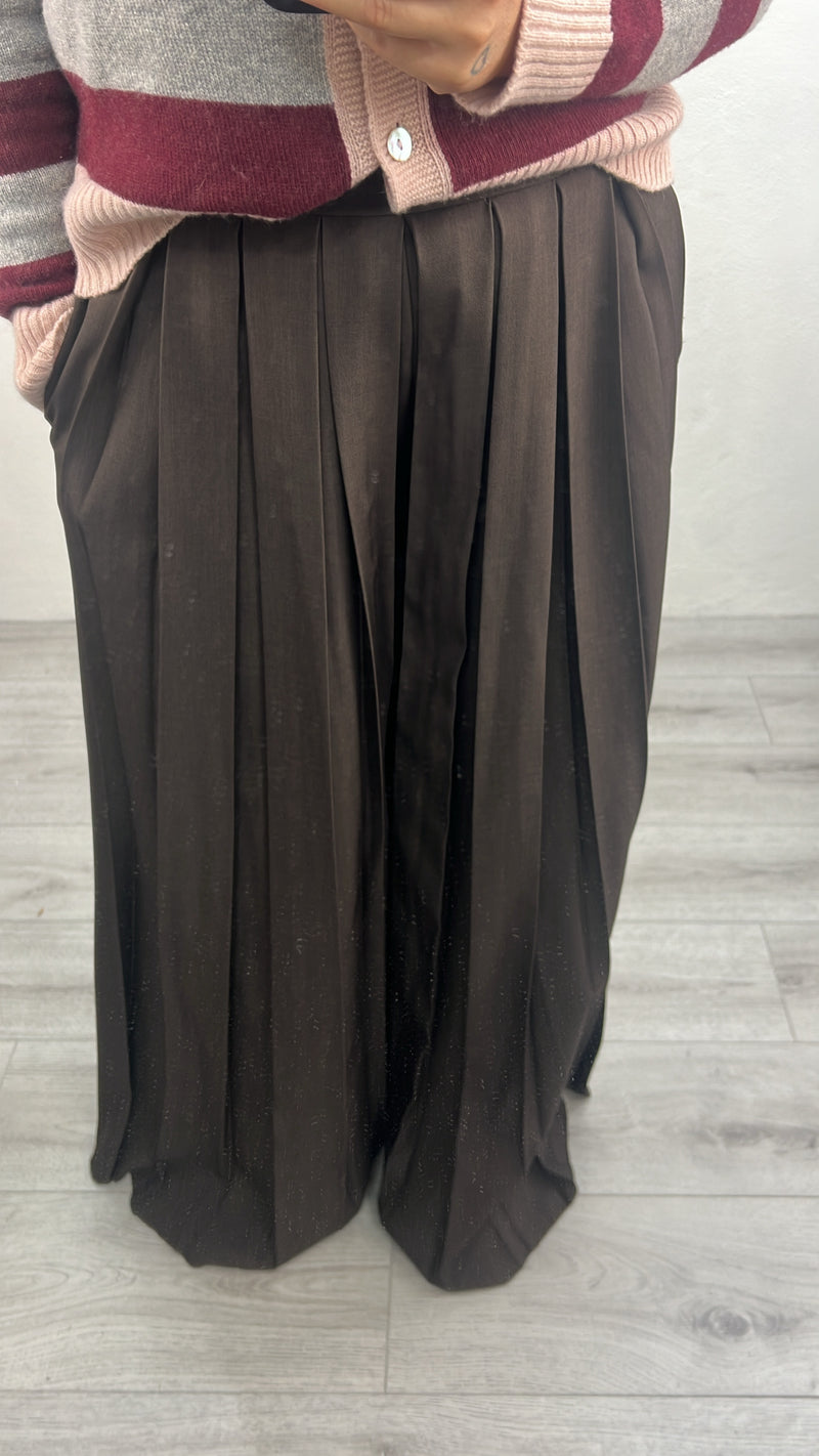 Pantalone plissettato in due colori