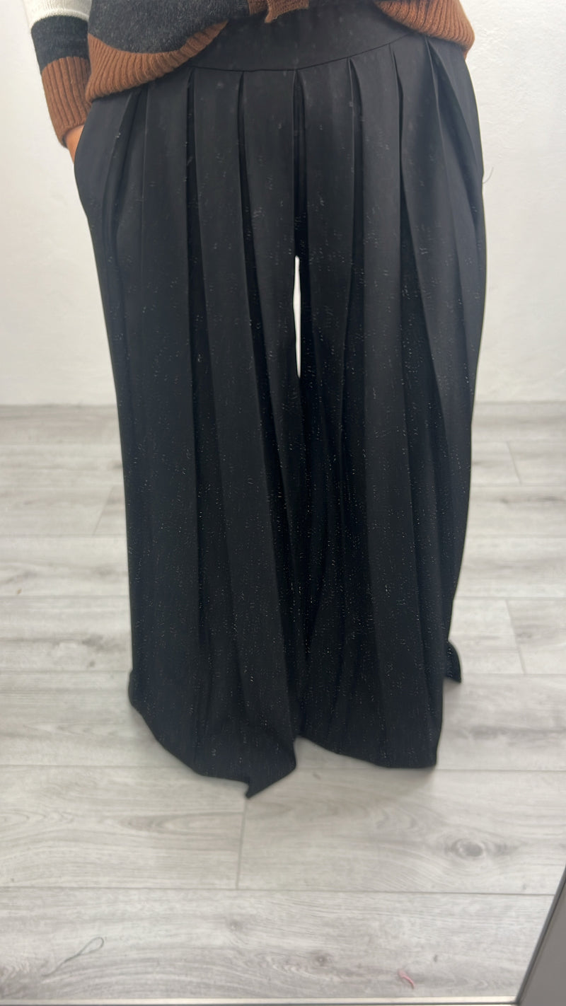 Pantalone plissettato in due colori