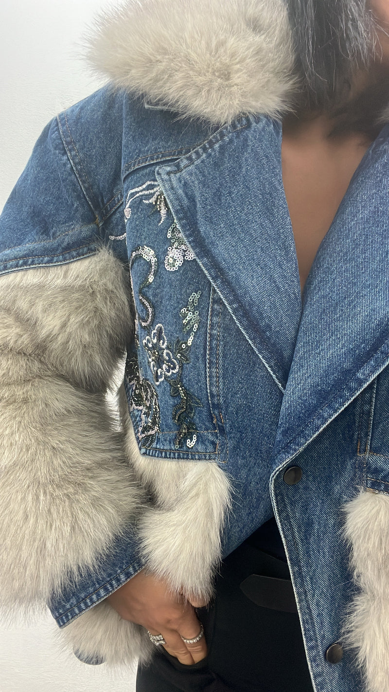 Funny in jeans e eco-pelliccia