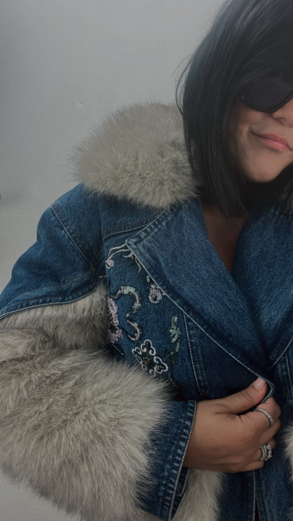 Funny in jeans e eco-pelliccia